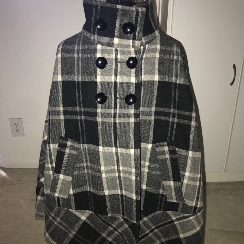 Zara Cape